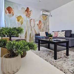 Apartament Amphora Luxury With Free Private Parking And Cozy Balcony, Budapesta